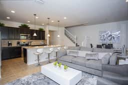 Cozy 5Bd Pool & Resort Amenities 8875