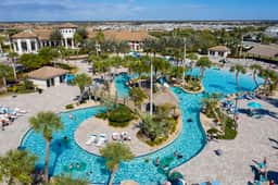 Modern 2Bd Townhome Minutes to Disney w Waterpark