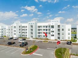 Stunning 2Bd Resort at Storey Lake 105 3171