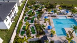 Family Villa Private Pool, Spa & Arcade Sleeps 22