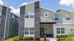 Vibrant 5BD Pool Home Near Disney at Storey Lake