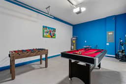 Modern 3BR Near Disney w Gameroom & Free Waterpark