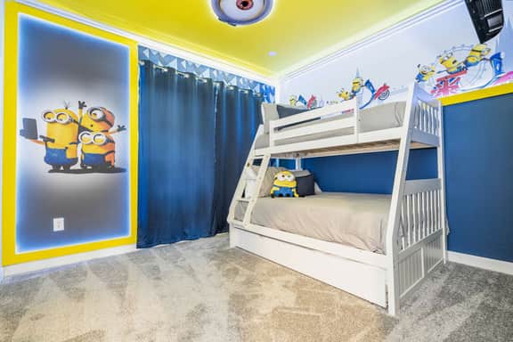 Themed 5Bd Family Villa w Pool Jacuzzi Near Disney