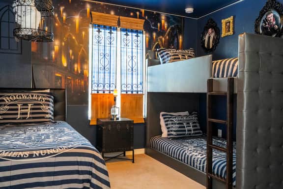 Themed 5Bd Paradise Palms near Disney w/ Pool 8951
