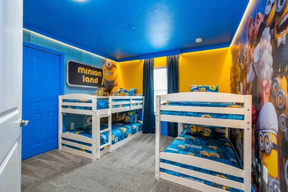 Vibrant 5BR w Pool & WaterPark @ Storey Lake 4811M