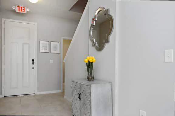 Modern 4Bd TownHouse Near Disney Gated Resort 5122