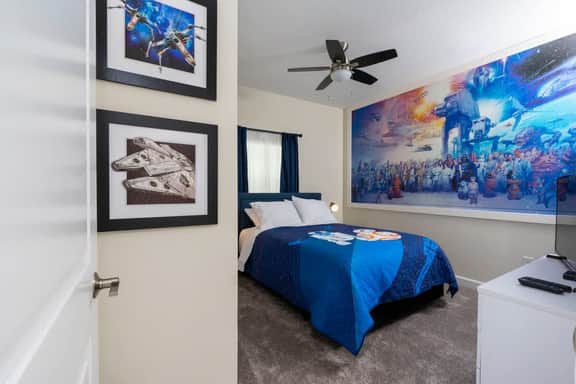 Spacious 5Bd w/ Pool at Storey Lake Resort 2905