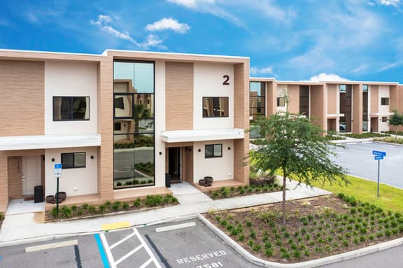 Accessible 4Bd Near Disney @ Magic Village 7581