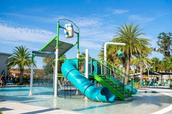 Family Friendly 12Bd w Jacuzzi Veranda Palms 4401
