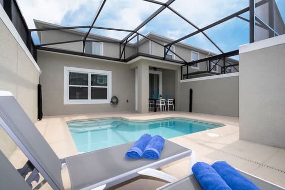 Gorgeous 5 Bd w/ Pool at Storey Lake Resort 4277